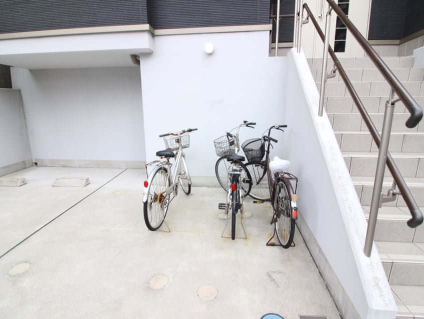 駐輪場 プラチナム本町