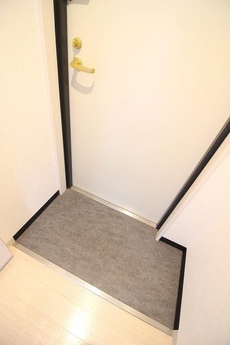 玄関 プラチナム本町