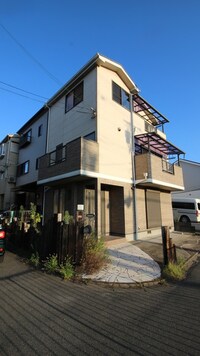 高槻市辻子三丁目戸建