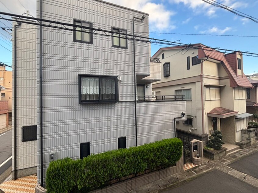 室内からの展望 サンユ－ビル