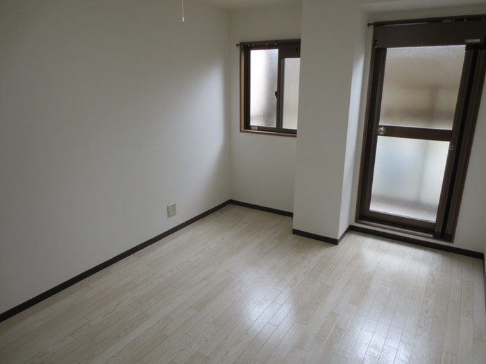 居室 ヴィラフェザント