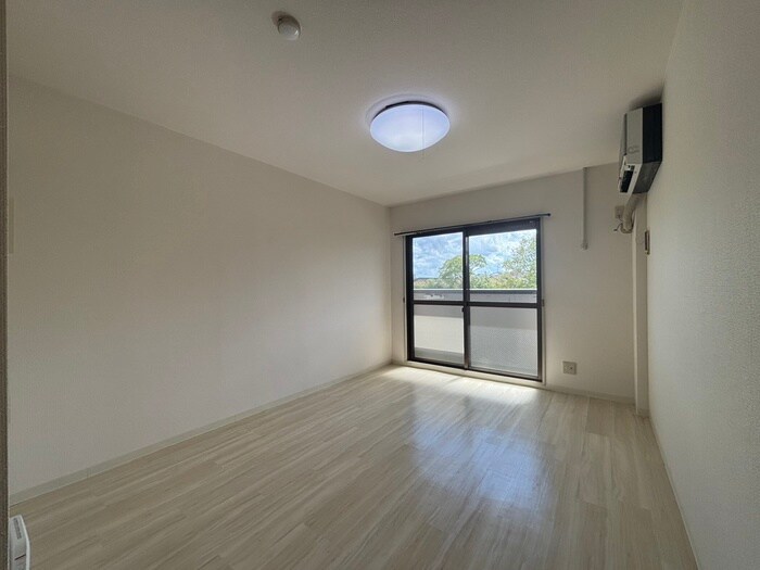 居室 ヴィラフェザント