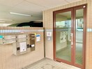 エントランス部分 ステンドハイツ