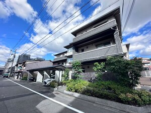 La・Soie釜座