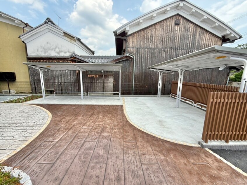 駐輪場 フルール　アムール