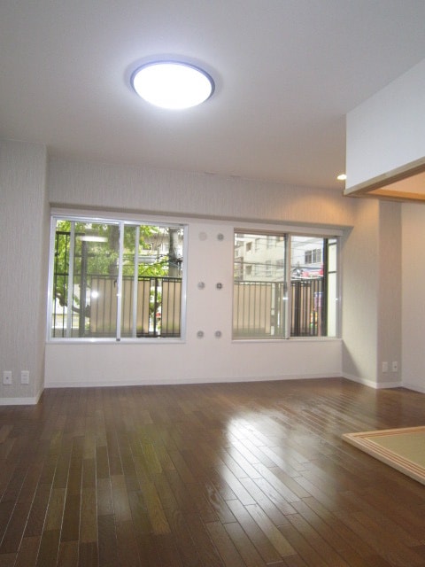 居室 メゾンドヴィル北堀江(202)