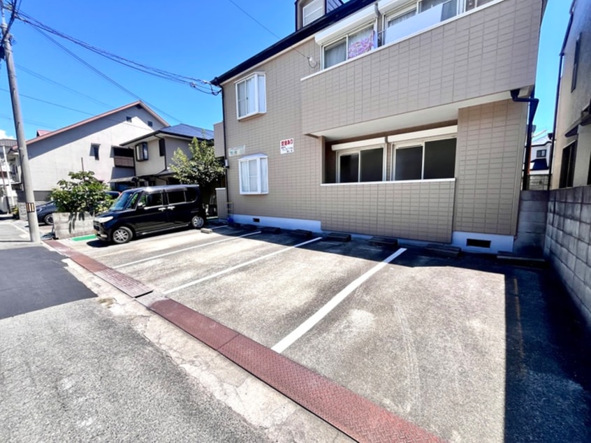 駐車場 菊水ハイツ