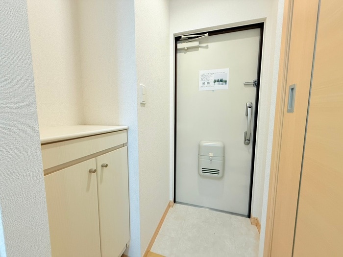 玄関 モンパルナス