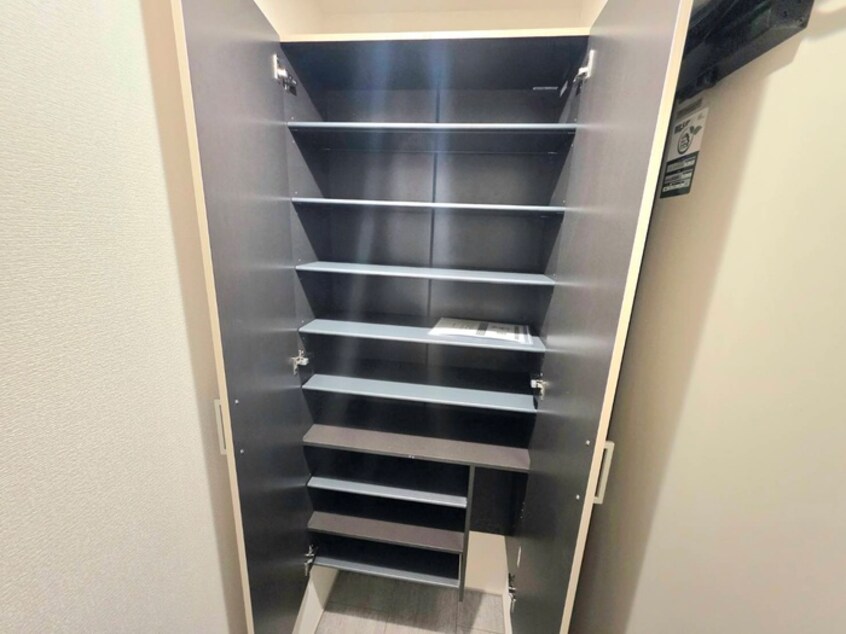 収納 イルフォンターナ大田町