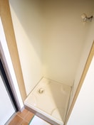 洗濯機置場 リバ－ヴィレッジ今市Ⅱ