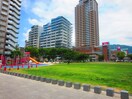 六甲道南公園(公園)まで75m フォ－ラム六甲