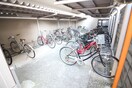 駐輪場 メゾン恒悦