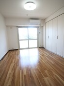 居室 サンフラッツ新大阪別館