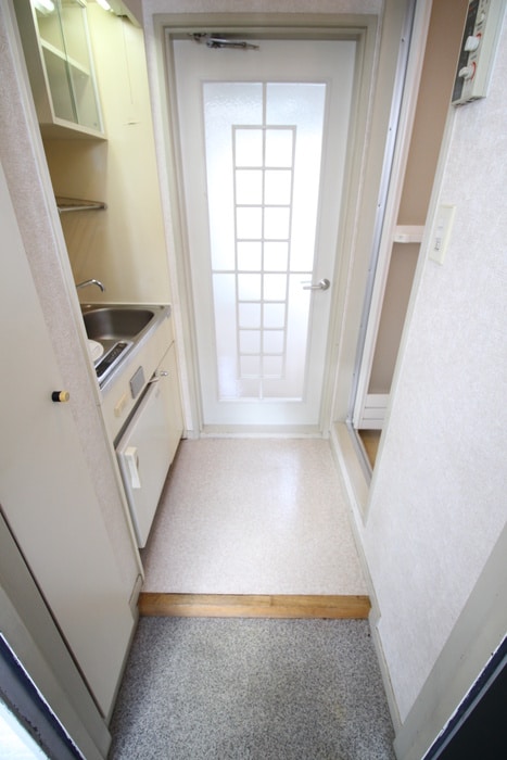 玄関 ハウスランド布施