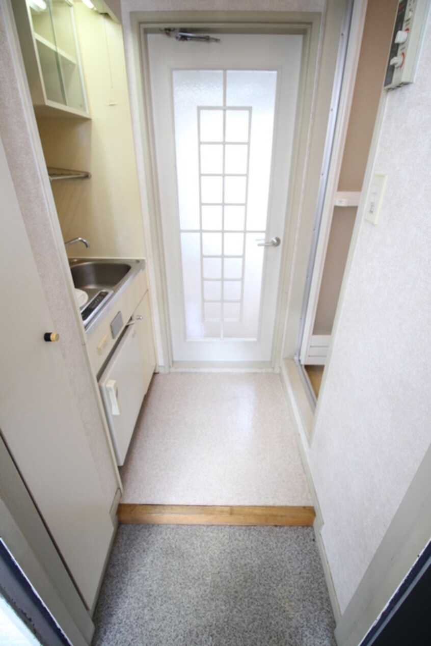 玄関 ハウスランド布施