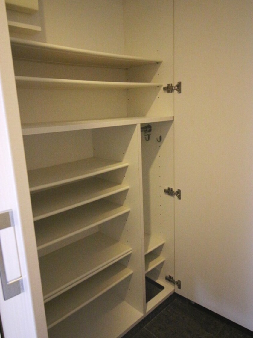 靴箱 南堀江アパ－トメントシエロ