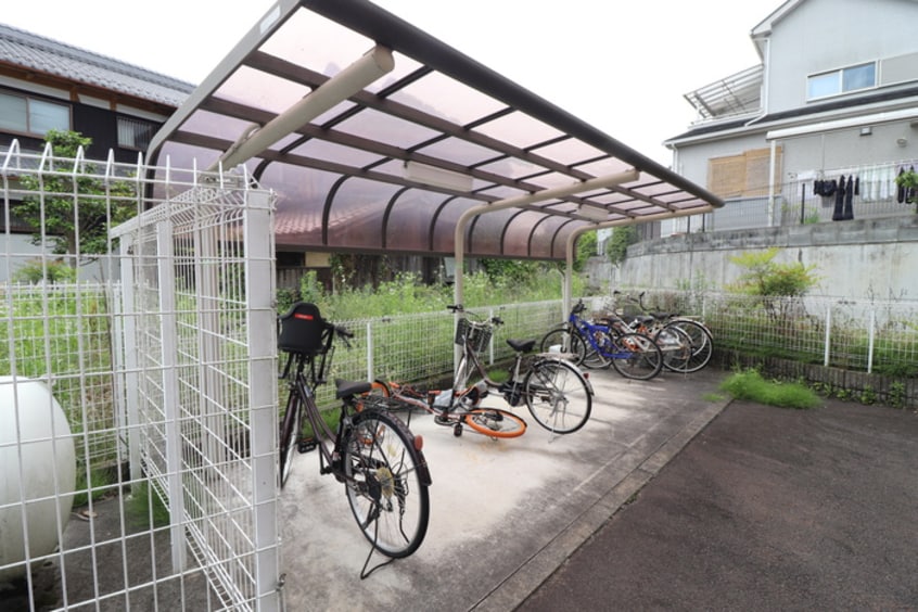 駐輪場 プラシード・アロッジオ