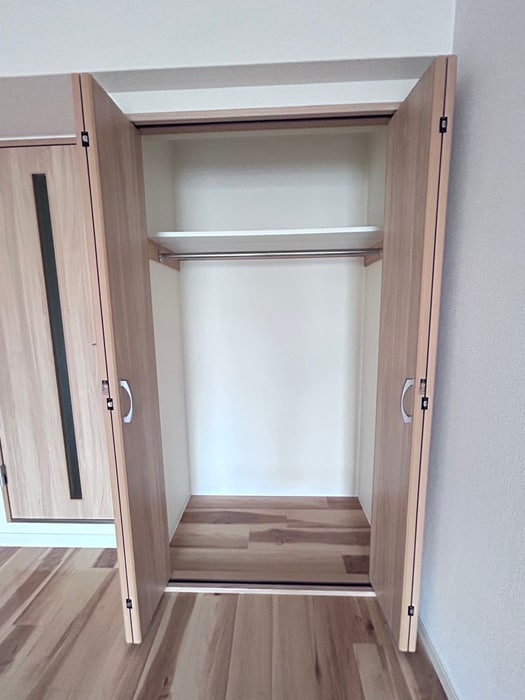 収納 パサ－ジュ二条城東