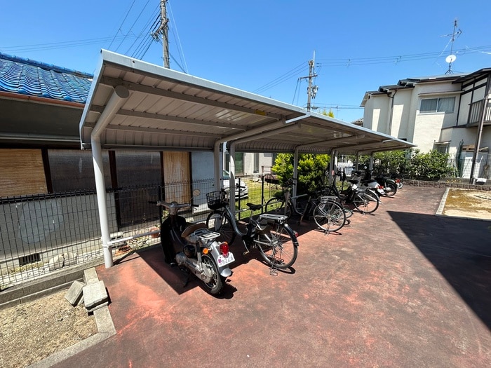 駐輪場 マーベラス