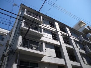コ－ポラス村瀬Ａ