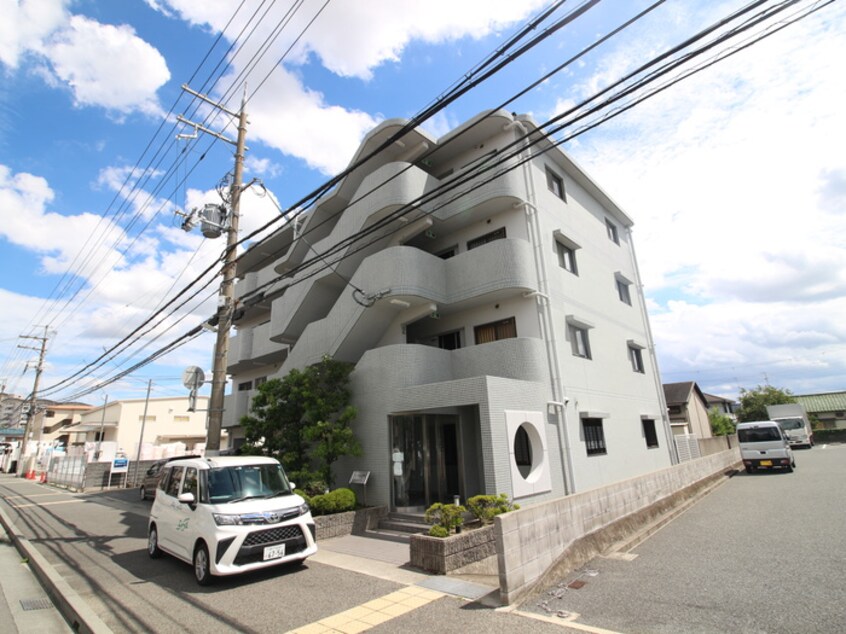 外観写真 ファミ－ル中野