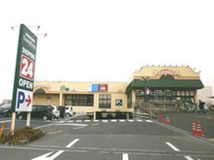 サンプラザ　埴生店(スーパー)まで1200m エスポアメゾン