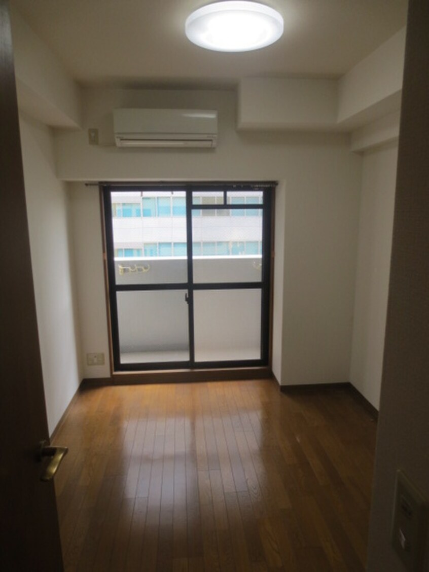 居室 エスリード梅田西第２(604)