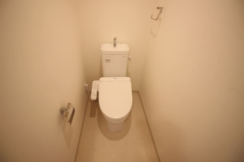 トイレ ふぁみーゆ服部天神