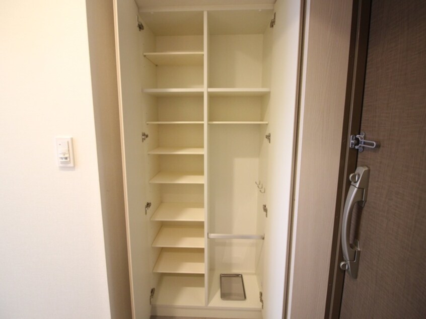 靴箱 ふぁみーゆ服部天神