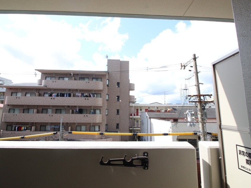 室内からの展望 ふぁみーゆ服部天神