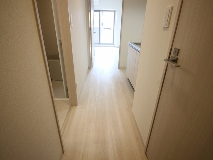 廊下 ふぁみーゆ服部天神