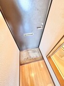 玄関 石原ハイツ