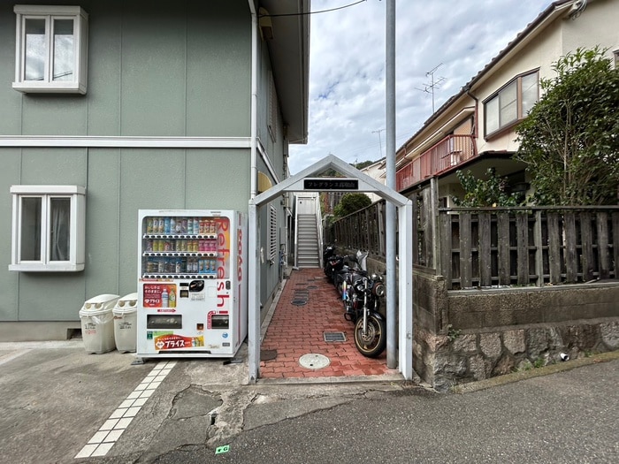 エントランス部分 フレグランス高取山