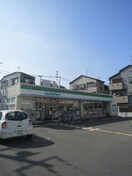 ファミリーマート藤田一丁目店(コンビニ)まで350m ソシアブリ－ズ