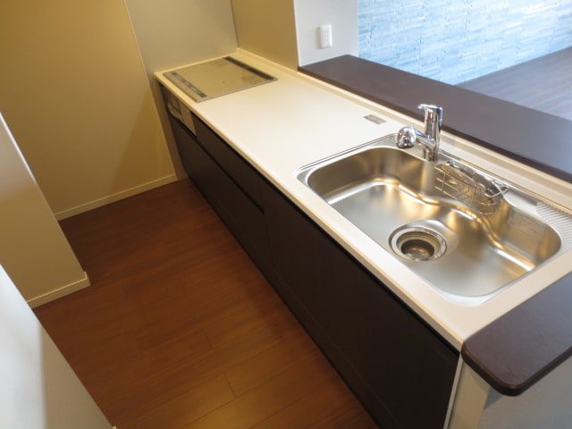 キッチン イ－グル山手