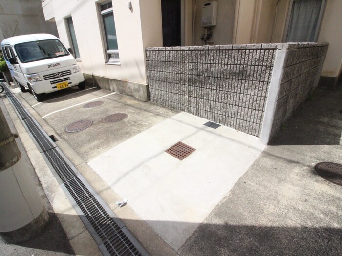 駐車場 マ・メゾン鷺洲