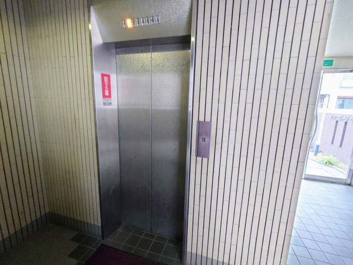 エントランス部分 サンエトワ－ル
