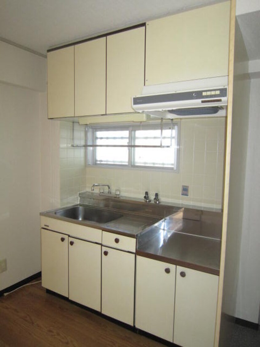 キッチン ハイツメルローズ