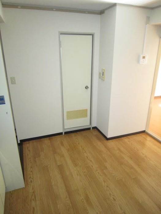 居室 ハイツメルローズ