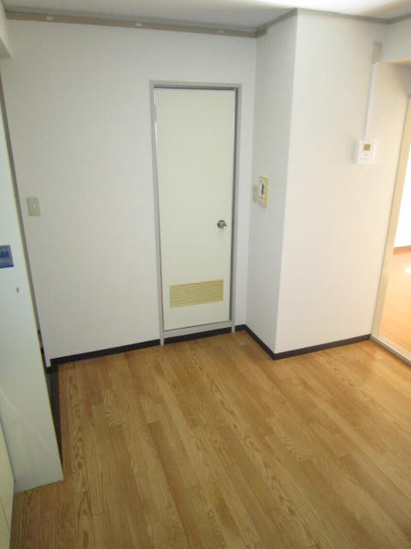 居室 ハイツメルローズ