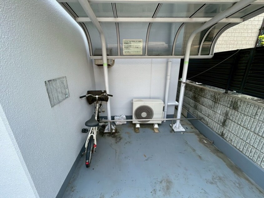駐輪場 MF甲南山手