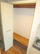 収納 ロイヤルハイツ西淡路Ｐａｒｔ２