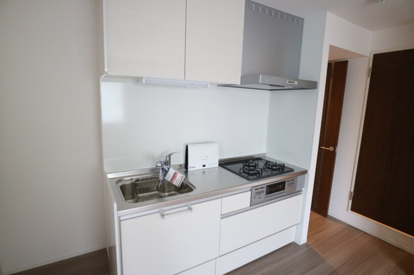 キッチン LAUREUS KUGA (ローレウス陸)