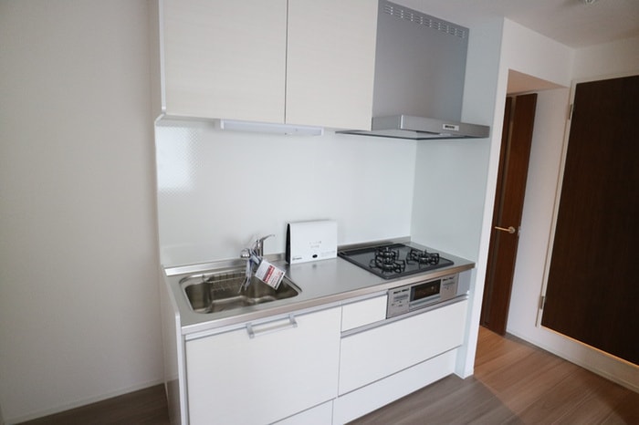 キッチン LAUREUS KUGA (ローレウス陸)