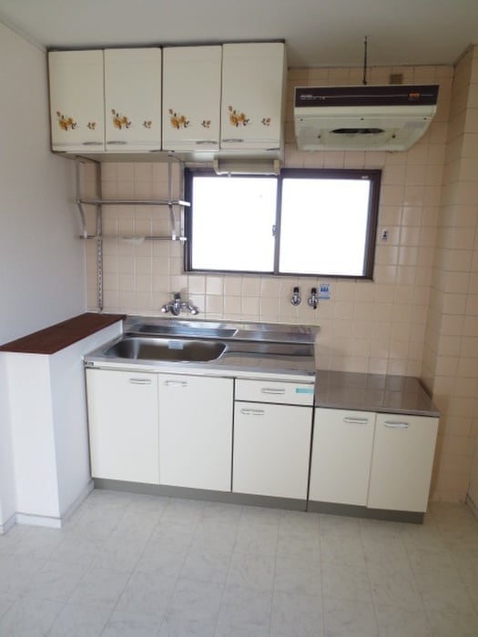 キッチン メゾン山口弐番館（2Ｆ）