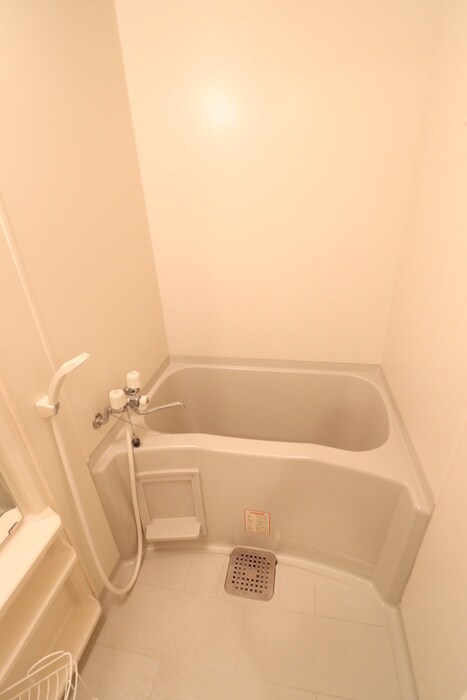 バス／シャワールーム等 ロ－サセタ