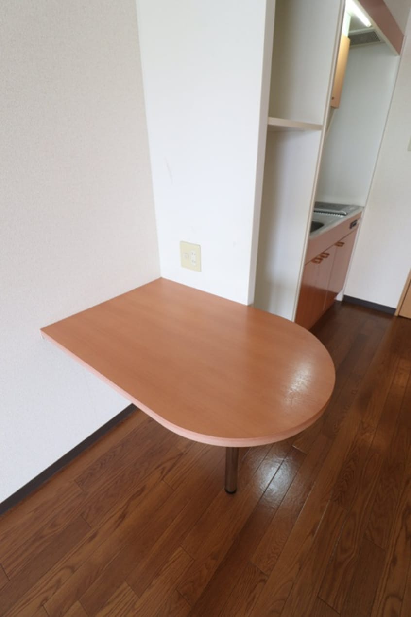 居室 ロ－サセタ