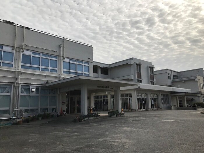 瀬田小学校(小学校)まで290m ロ－サセタ