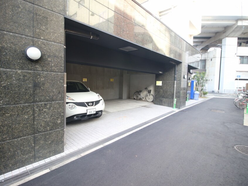 駐車場 ＢｌｕｅＢｅｅ田辺駅前