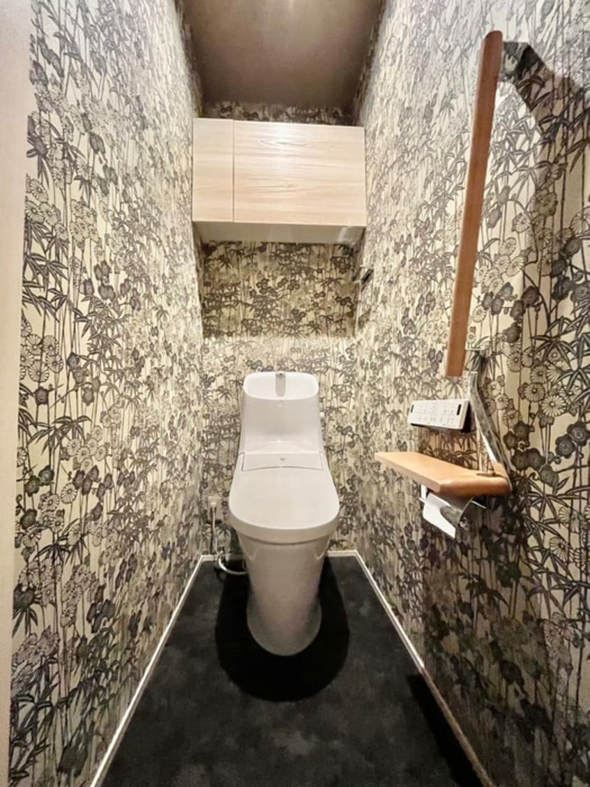 トイレ シャーメゾンろくはら